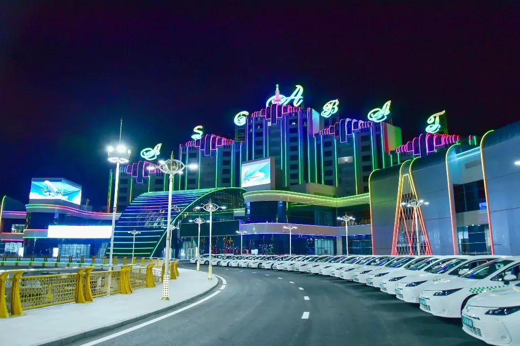 Ashgabat Park Shopping Center