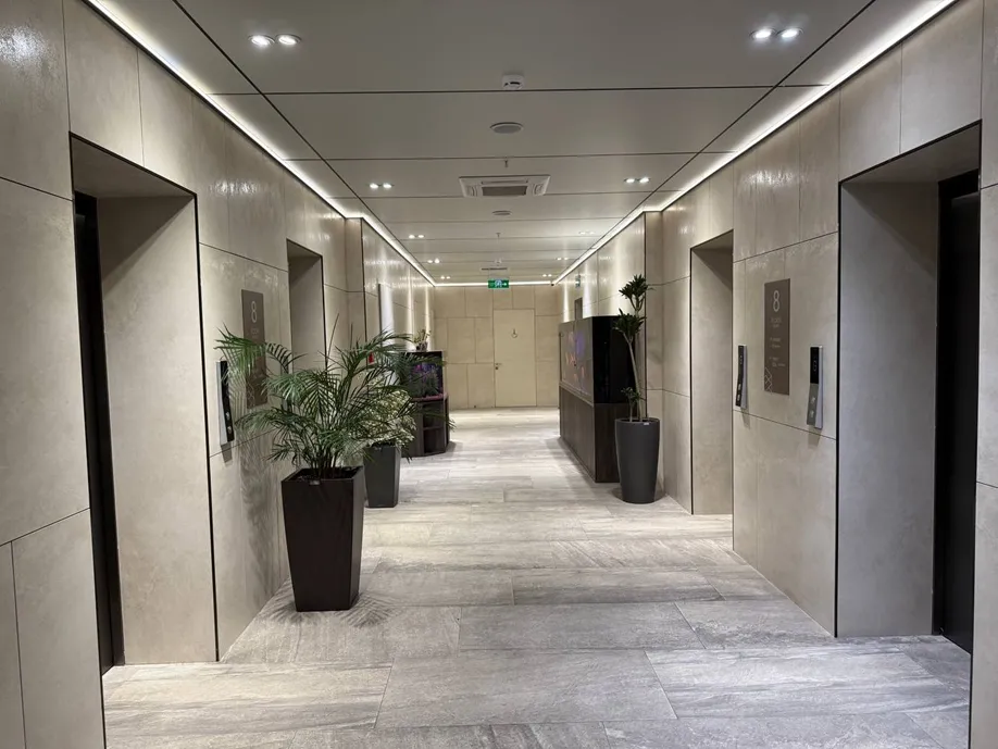 Office Rental with Renovation — 3